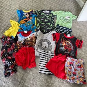 6 pairs of boys pajamas